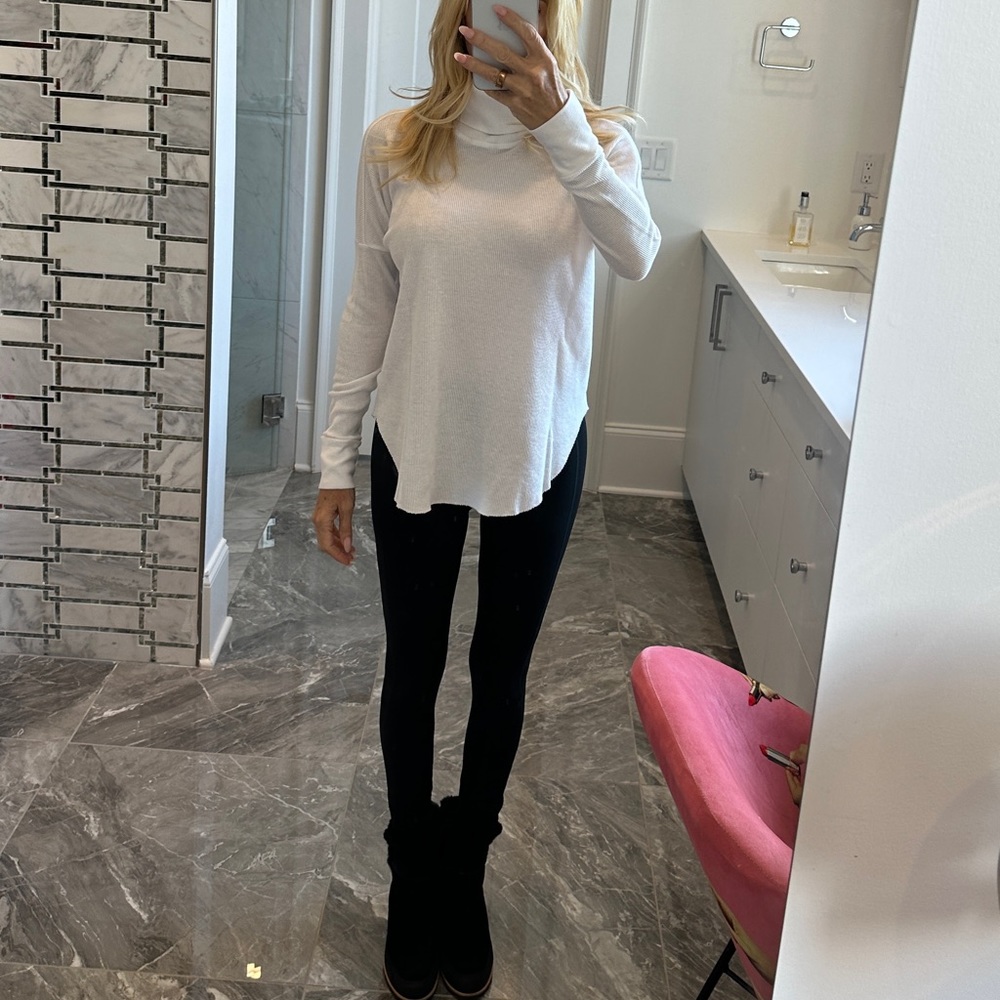 Michael Stars shirt tail sweater